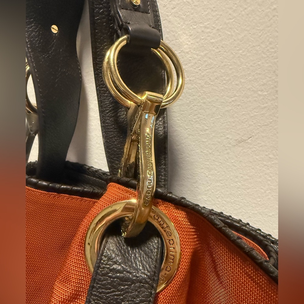 Jean Pierre Klifa (JPK) Paris 75 orange nylon hobo bucket bag with gold hardware - Picture 4 of 7